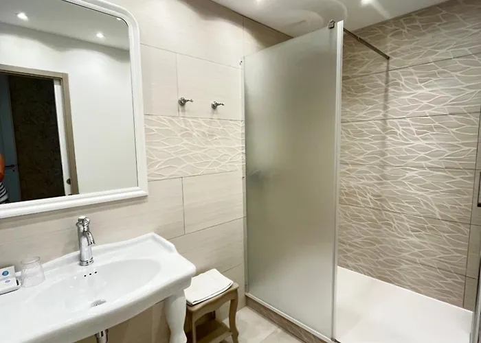 Alojamento de Acomodação e Pequeno-almoço Le Coeur De La Bastide - Adult Only Carcassonne