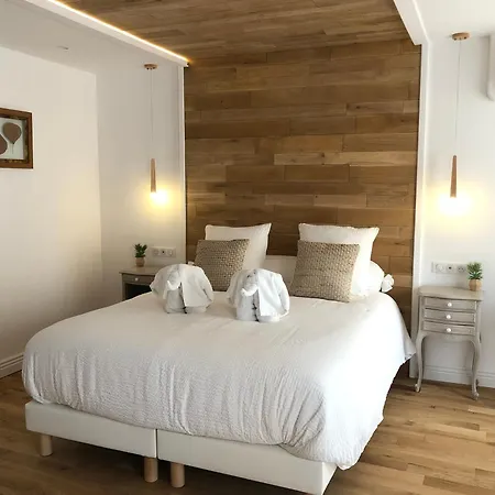 Bed & Breakfast Le Coeur De La Bastide - Adult Only *